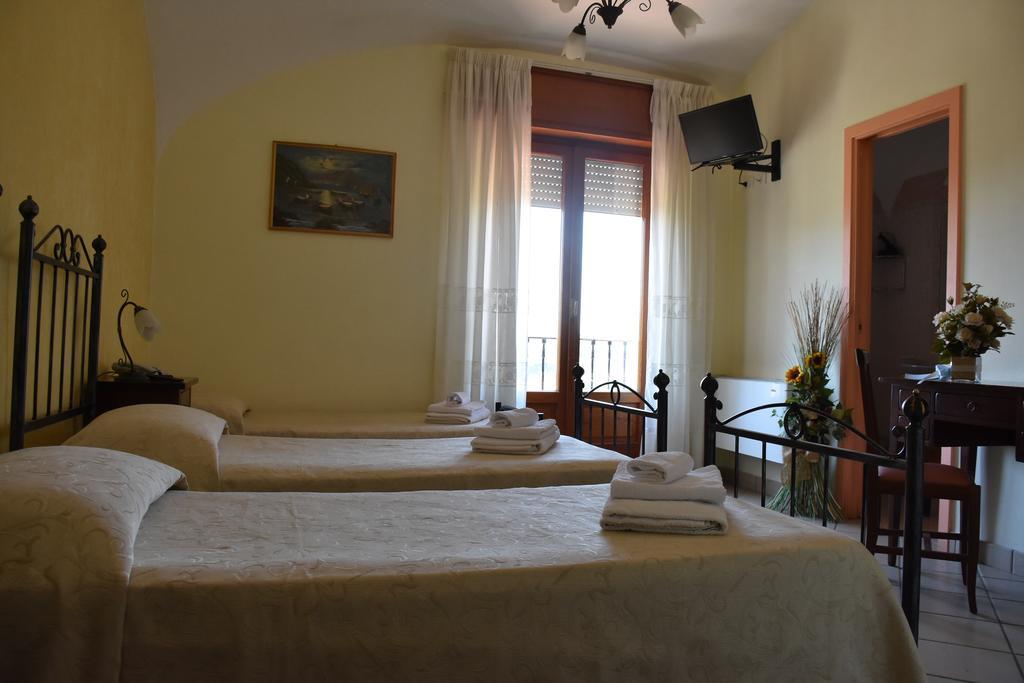 Hotel Risorgimento Аджерола Екстер'єр фото